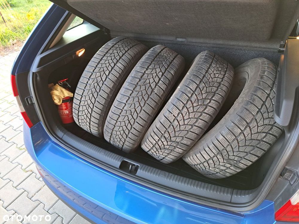 Skoda RAPID 1.6 TDI DPF Elegance - 15