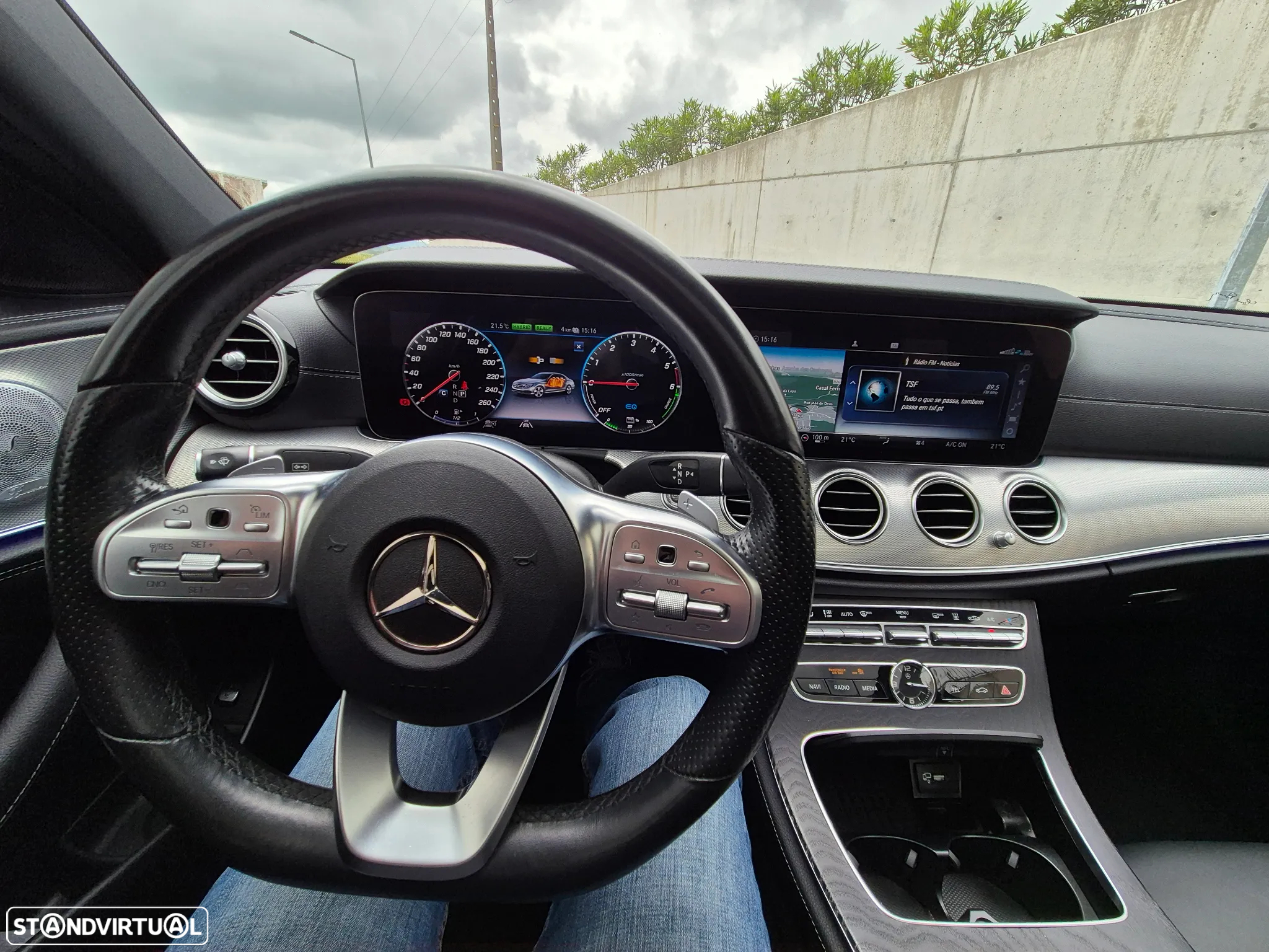 Mercedes-Benz E 300 de Exclusive Line - 16