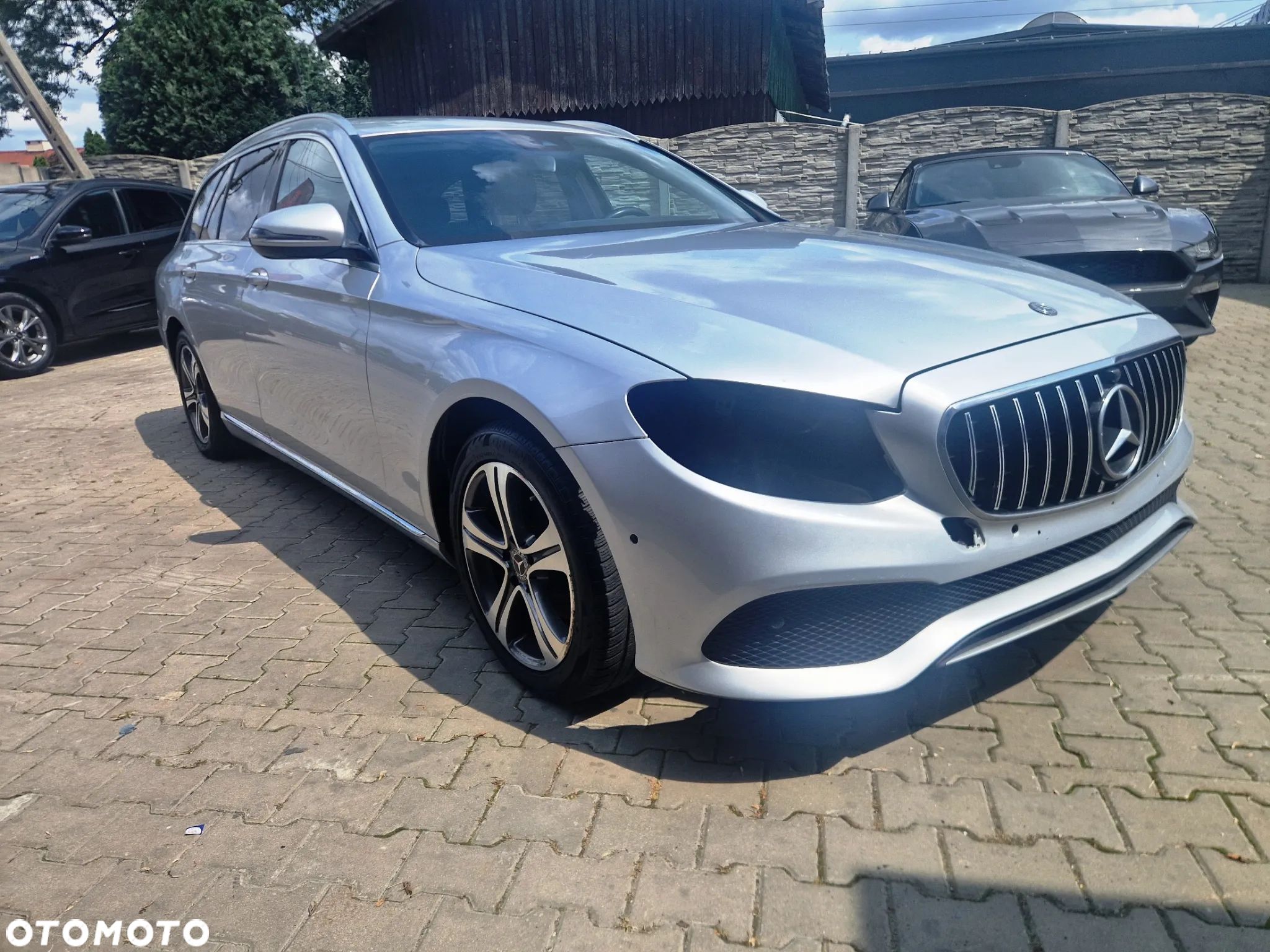 Mercedes-Benz Klasa E 200 d 9G-TRONIC - 1