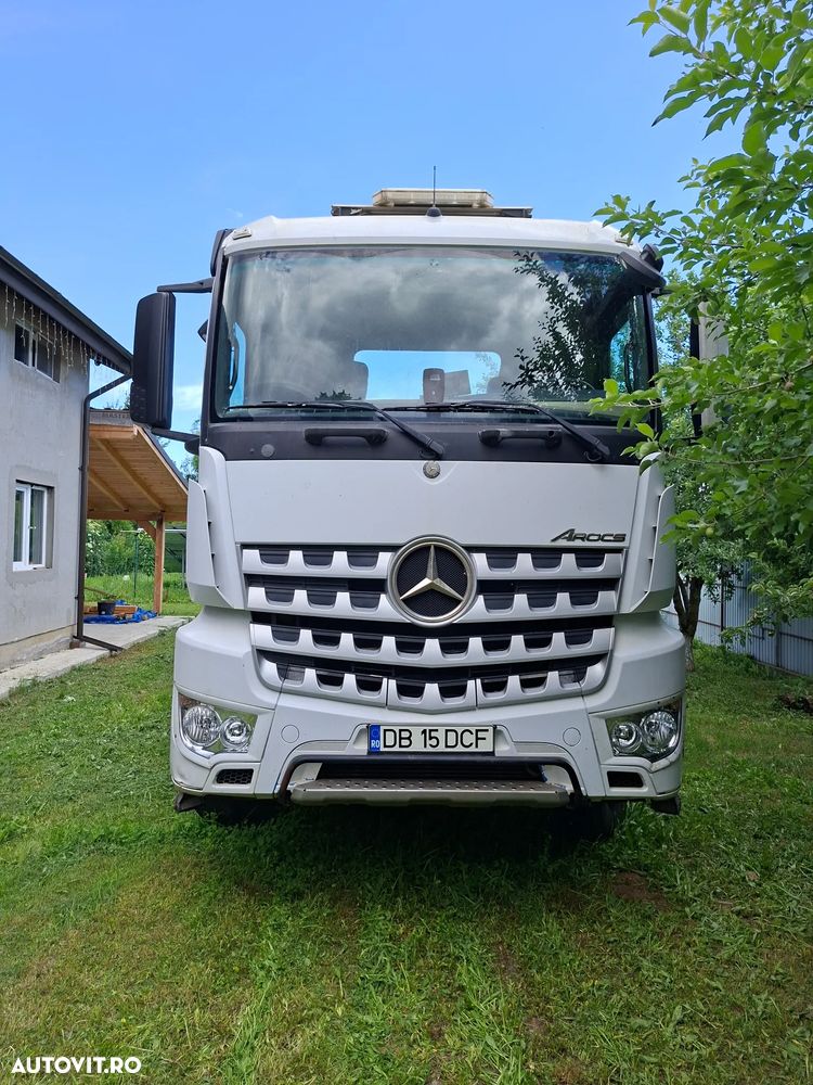 Mercedes-Benz Arocs - 10
