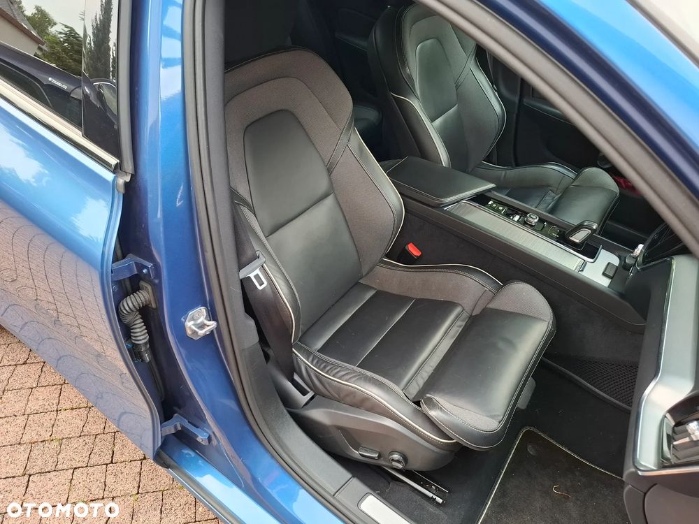 Volvo S60 B5 B AWD R-Design - 14