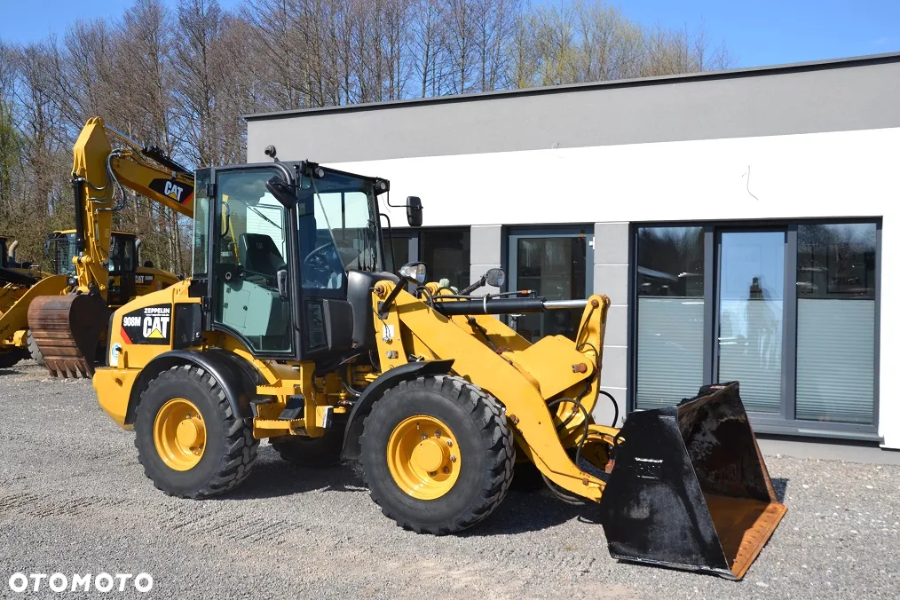 Caterpillar 908 M - 13