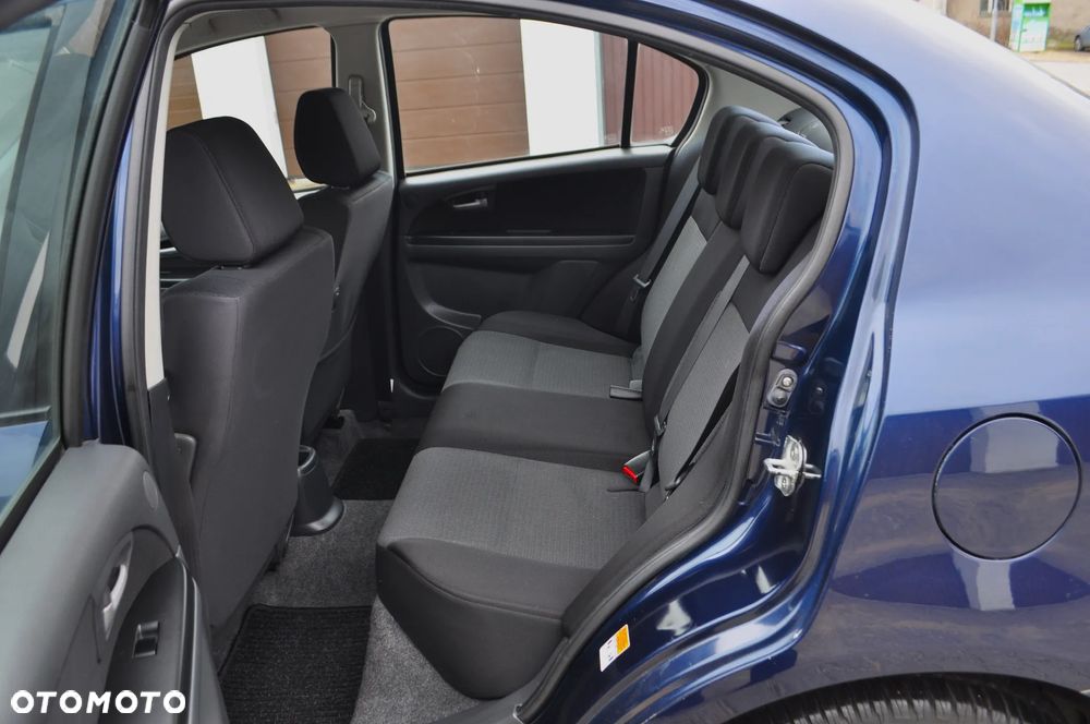 Suzuki SX4 1.6 VVT 4x2 Comfort - 24