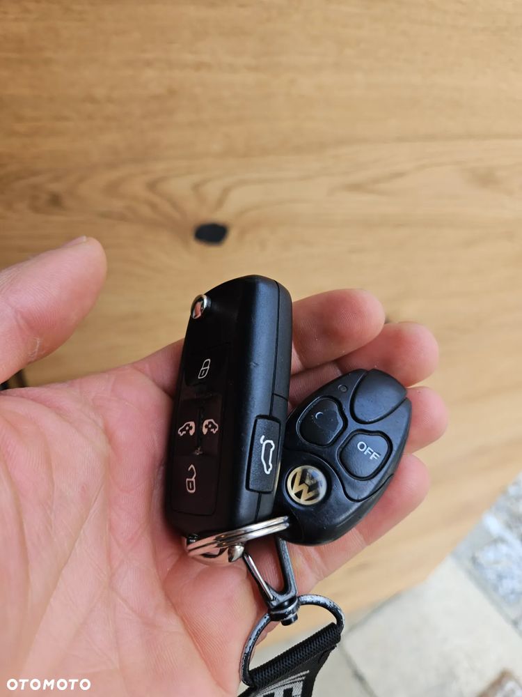 Volkswagen Sharan 2.0 TDI 4Motion BlueMotion Technology Comfortline - 13