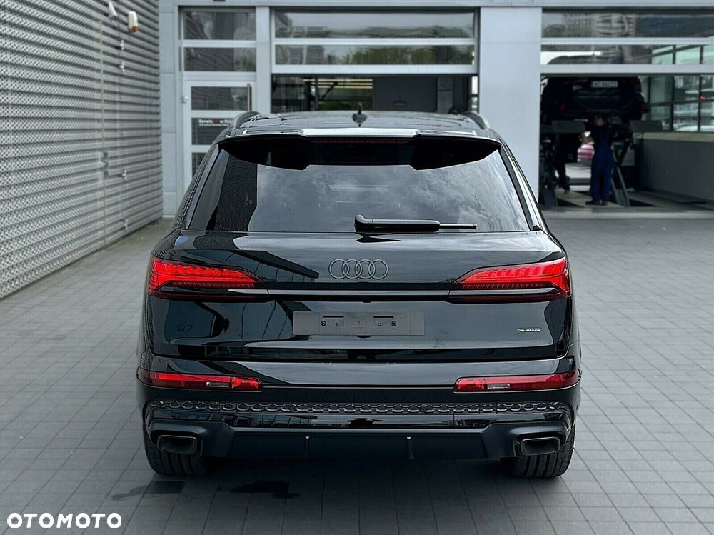 Audi Q7 - 24