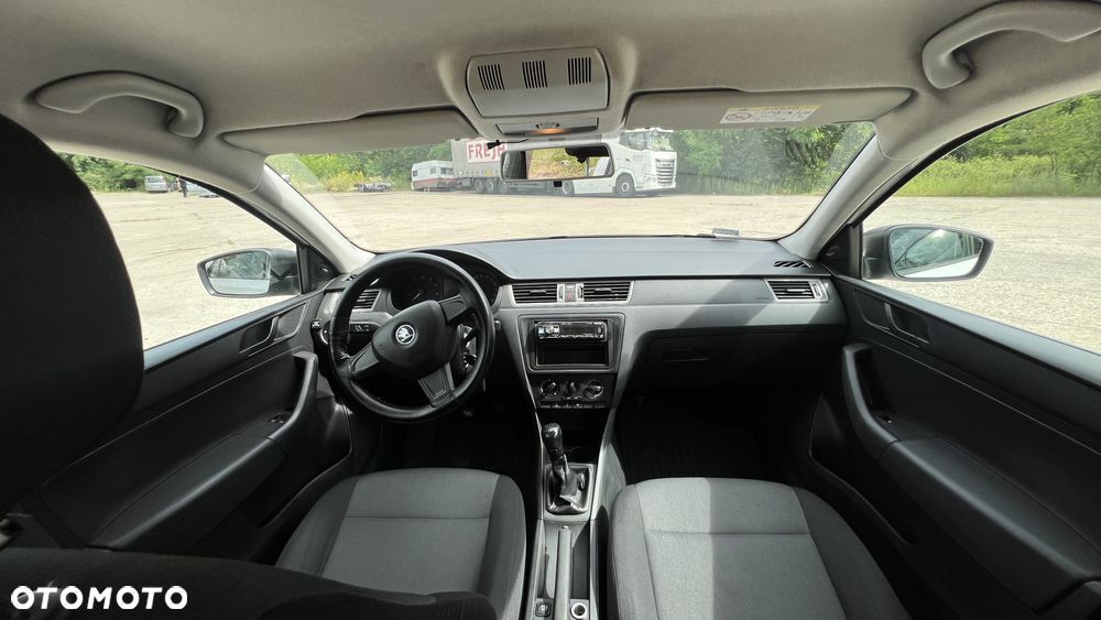 Skoda RAPID 1.2 Active - 10