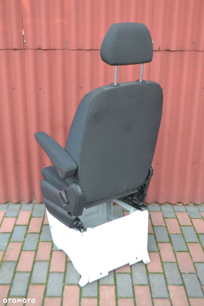 MERCEDES SPRINTER W906 VOLKSWAGEN CRAFTER fotel prawy pasażera PASAŻER pasażer jedynka wykładzina - 7