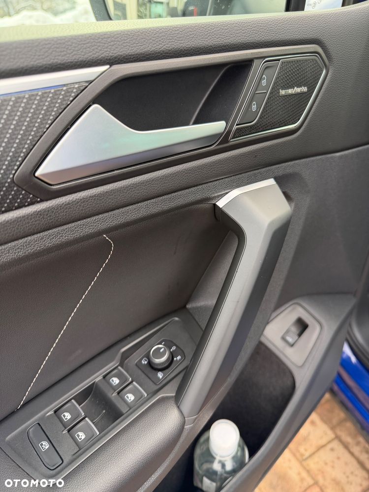 Volkswagen Tiguan 2.0 TDI SCR 4MotION DSG R-Line - 11