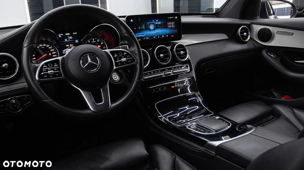 Mercedes-Benz GLC 200 4Matic 9G-TRONIC - 13