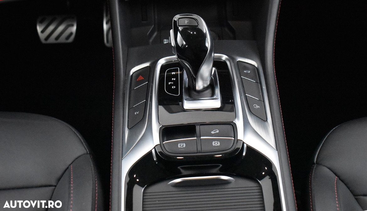 MG EHS 1.5T-GDI PHEV Luxury - 17