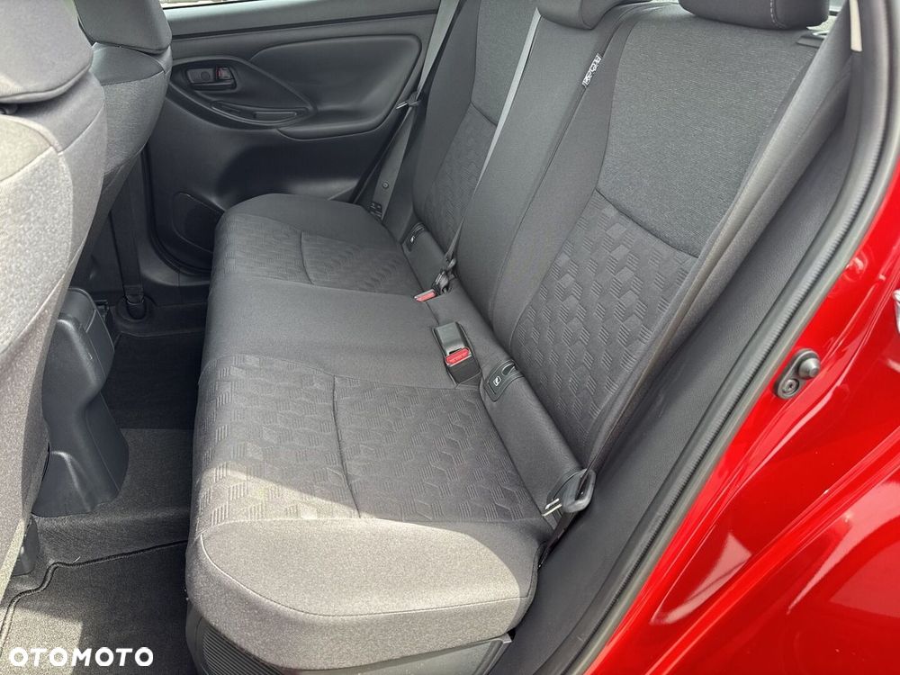 Toyota Yaris Hybrid 1.5 Style - 16
