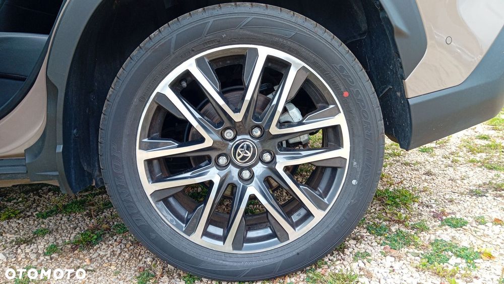 Toyota Corolla Cross 2.0 Hybrid Executive - 17