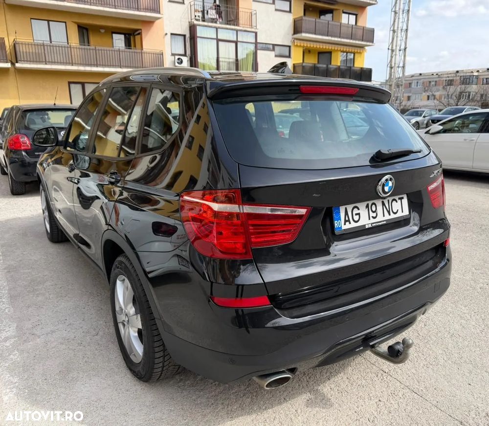 BMW X3 xDrive20d AT Luxury Line - 6