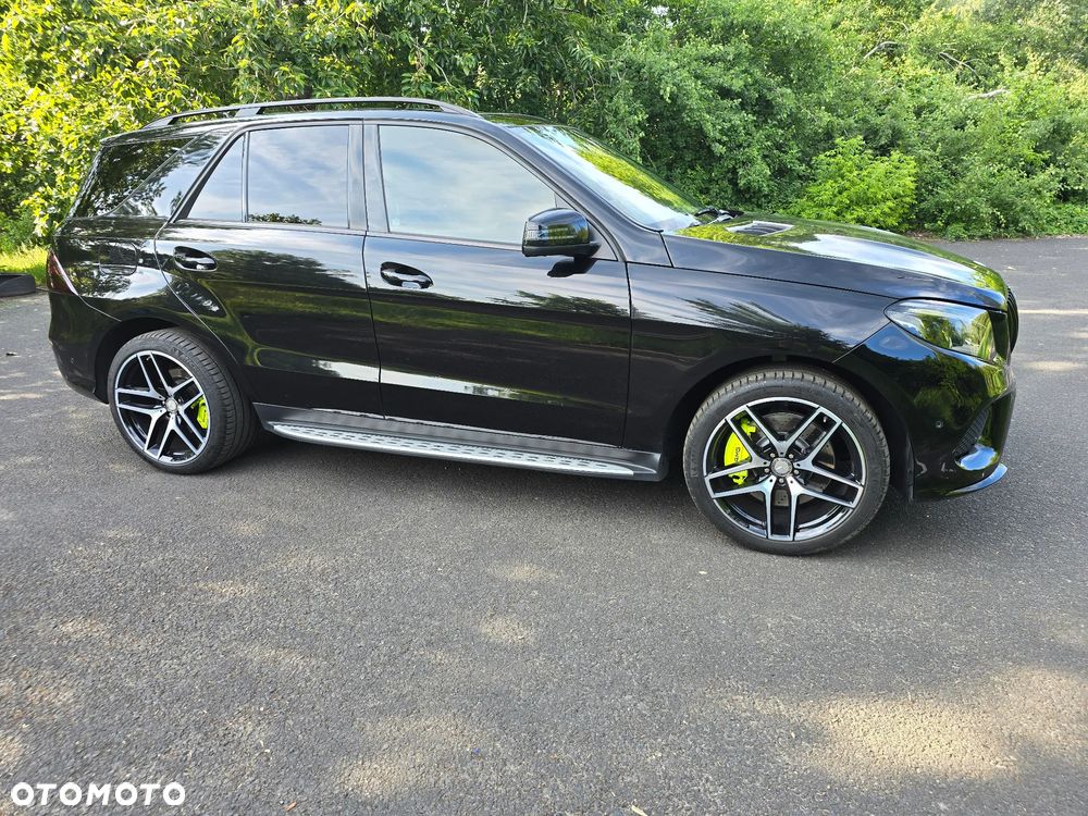 Mercedes-Benz GLE - 2