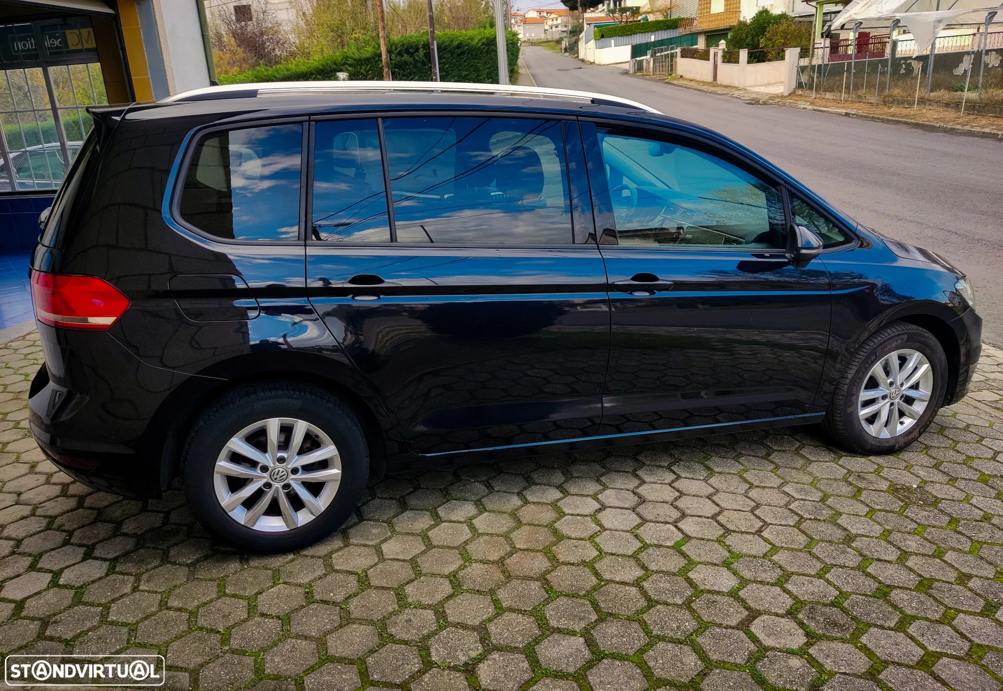 VW Touran 1.6 TDI Confortline DSG - 5