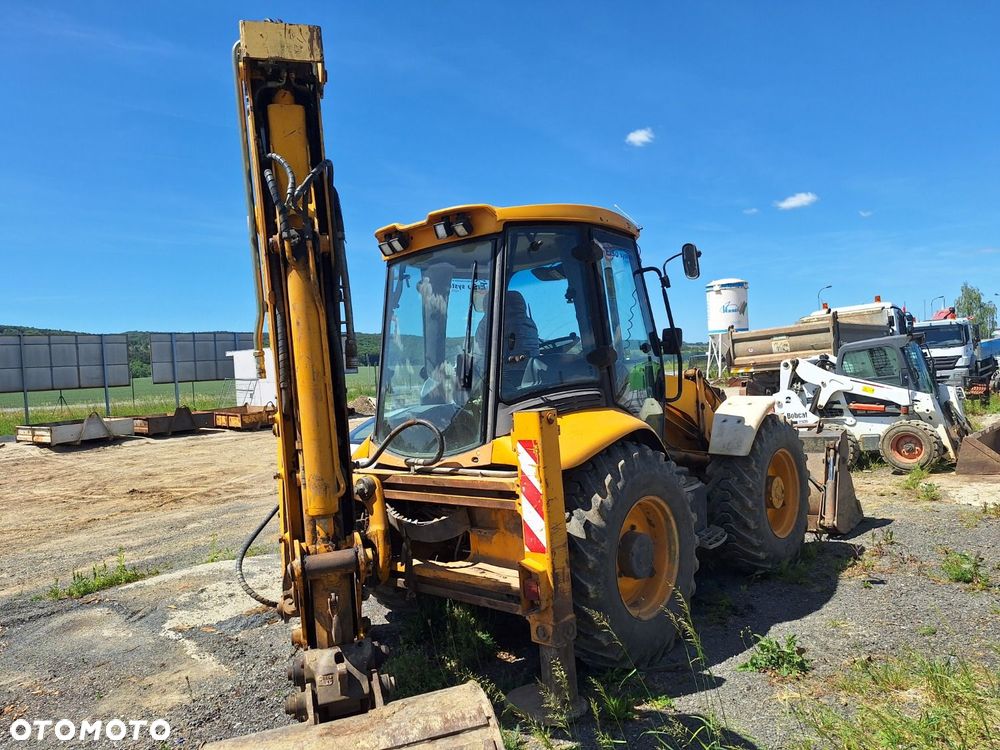 JCB 4Cx 4X4 - 7