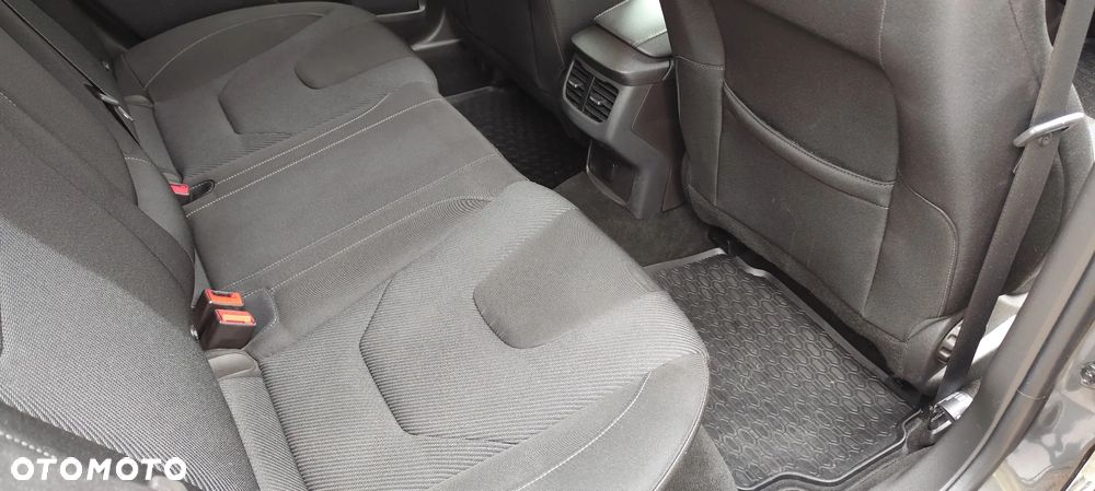 Ford Mondeo 2.0 TDCi Titanium PowerShift - 20