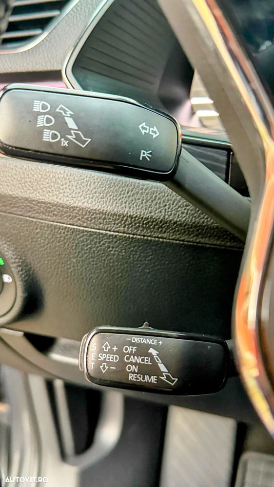 Skoda Superb 2.0 TDI DSG Style - 23