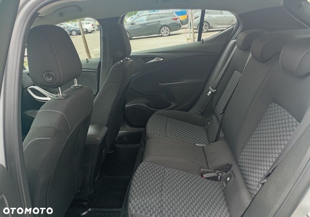 Opel Astra - 17