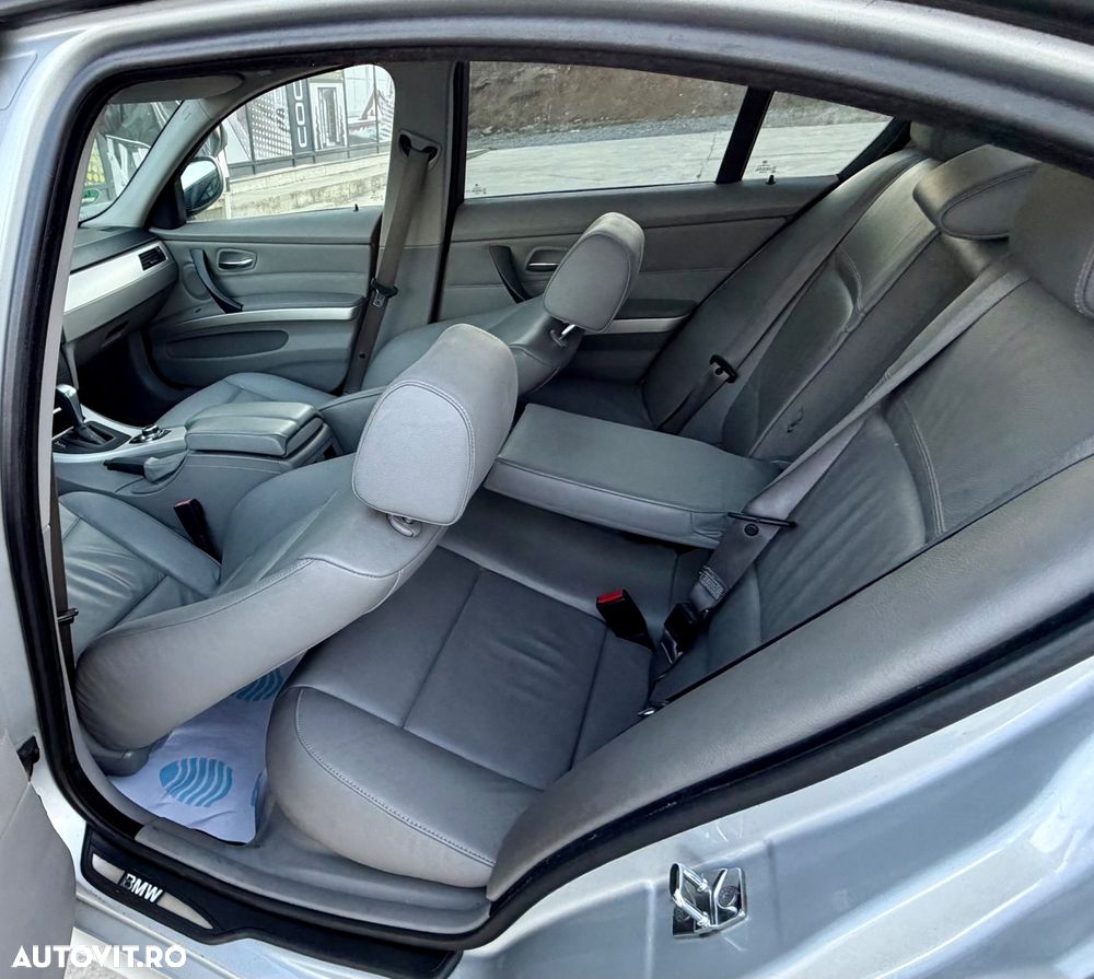 BMW Seria 3 320d DPF Aut. - 10