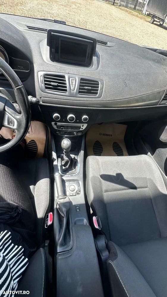 Renault Megane - 9