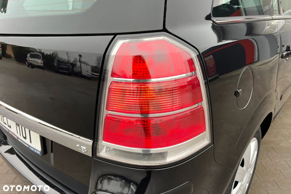 Opel Zafira 1.8 - 15