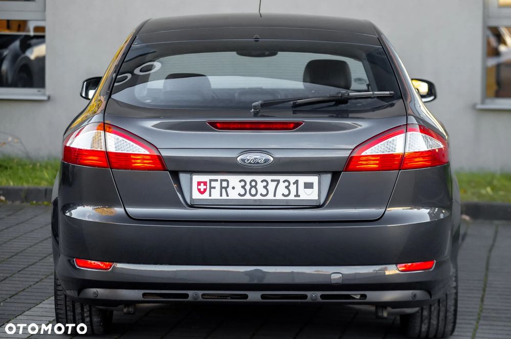 Ford Mondeo 2.5 Titanium X - 14