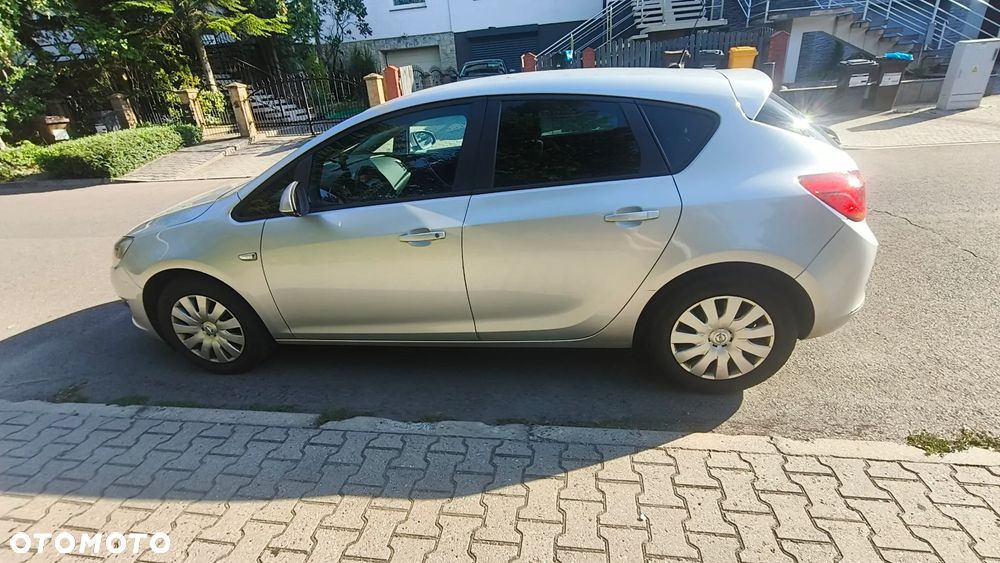 Opel Astra 1.4 T Edition 150 - 8