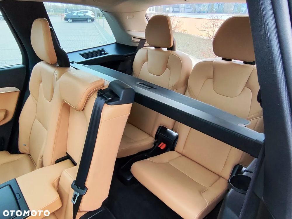 Volvo XC 90 T8 AWD Plug-In Hybrid Inscription 7os - 24