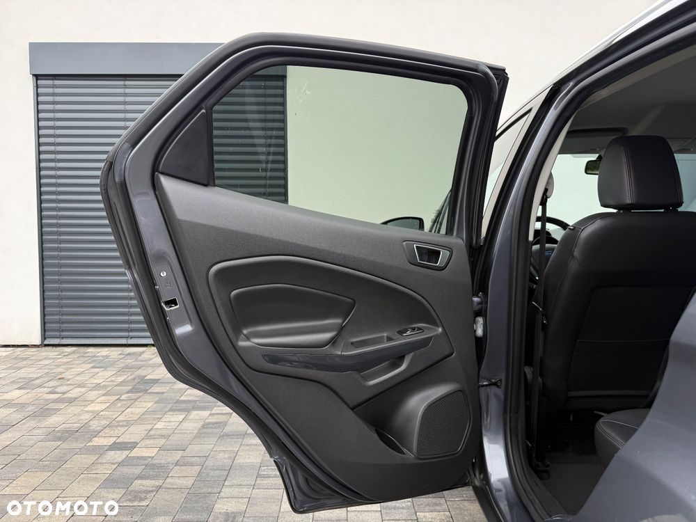 Ford EcoSport 1.0 EcoBoost TITANIUM - 32