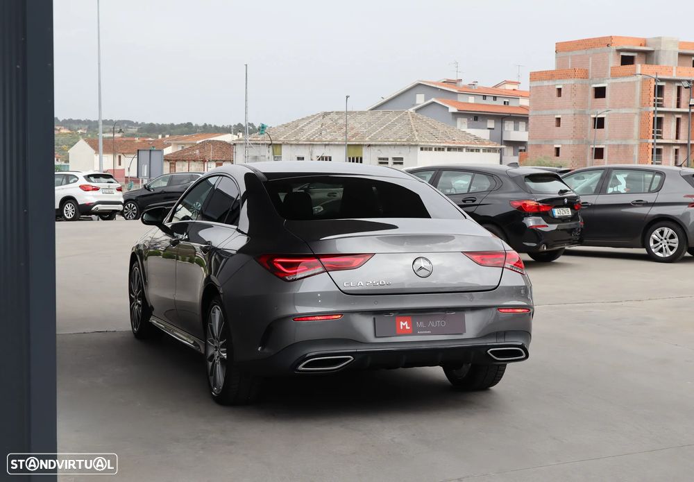 Mercedes-Benz CLA 250 e 8G-DCT AMG Line - 5