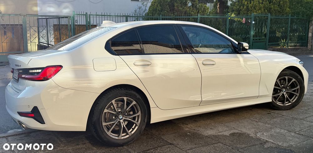 BMW Seria 3 320d MHEV Sport Line - 4