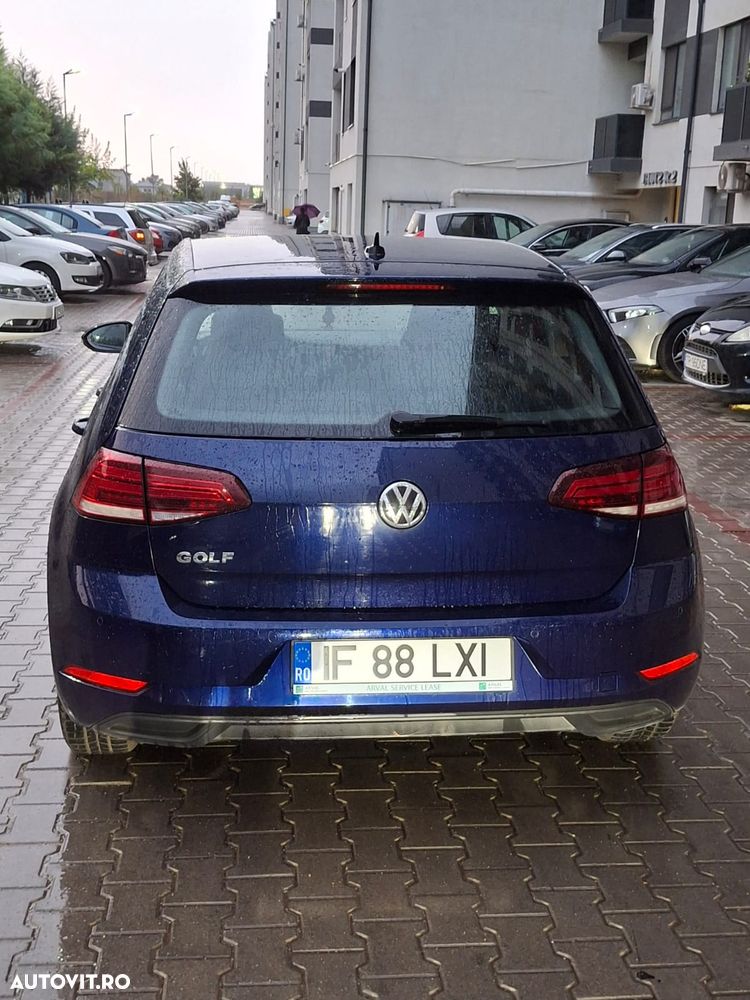 Volkswagen Golf ver-1-0-tsi-trendline - 3