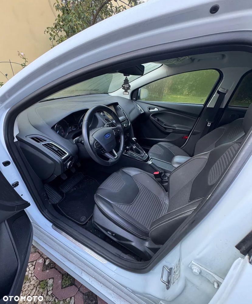 Ford Focus 1.5 EcoBoost ST-Line Business - 7