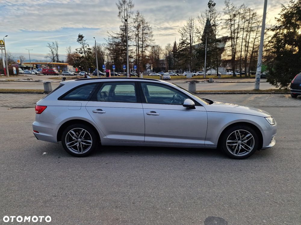 Audi A4 Avant 2.0 TDI S tronic - 10