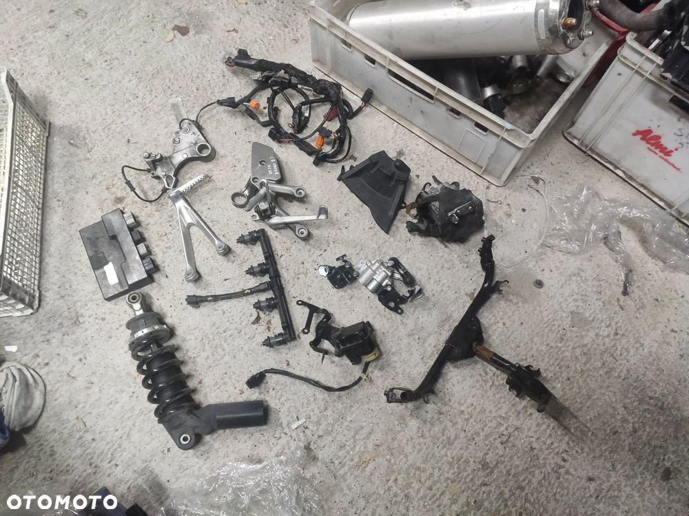 EU Honda CBR 1000RR SC59 Osłona Pompa Moduł Set Wtryski Amortyzator Czujnik Inne - 1
