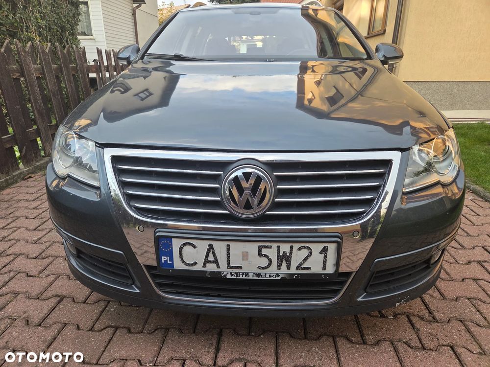 Volkswagen Passat 2.0 TDI Highline DSG - 2