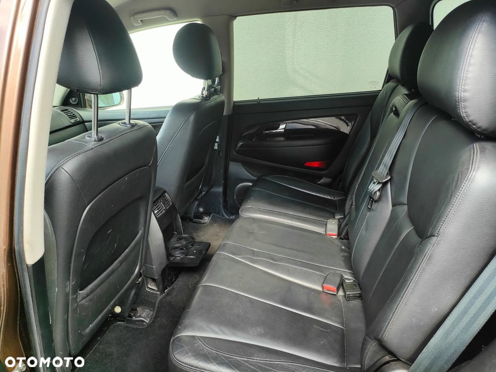 SsangYong/KGM Rexton - 6
