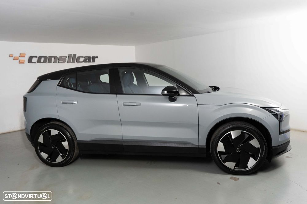 Volvo EX30 69 kWh Single Motor Extended Range Plus - 9