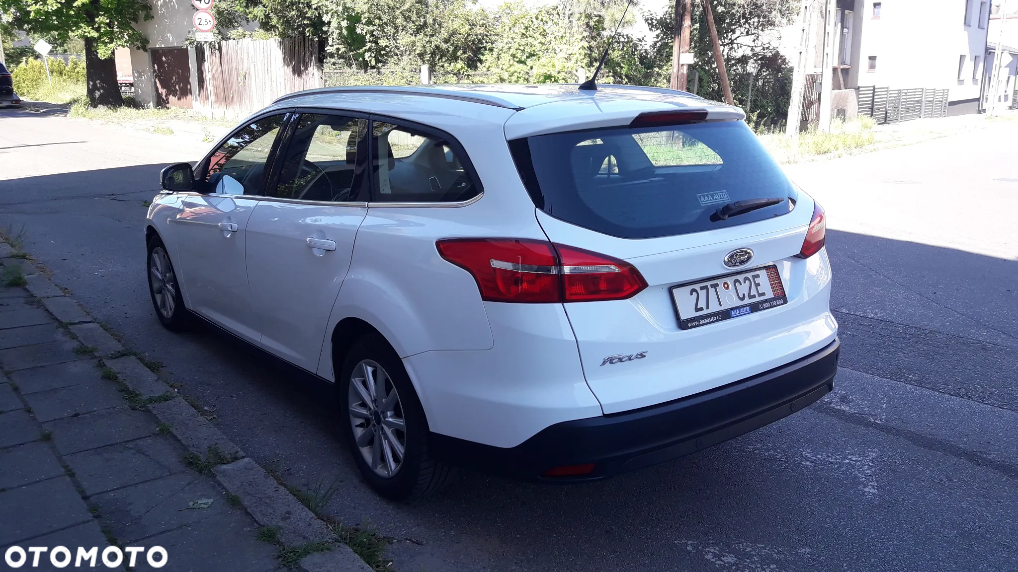 Ford Focus 1.5 EcoBlue Start-Stopp-System COOL&CONNECT DESIGN - 4