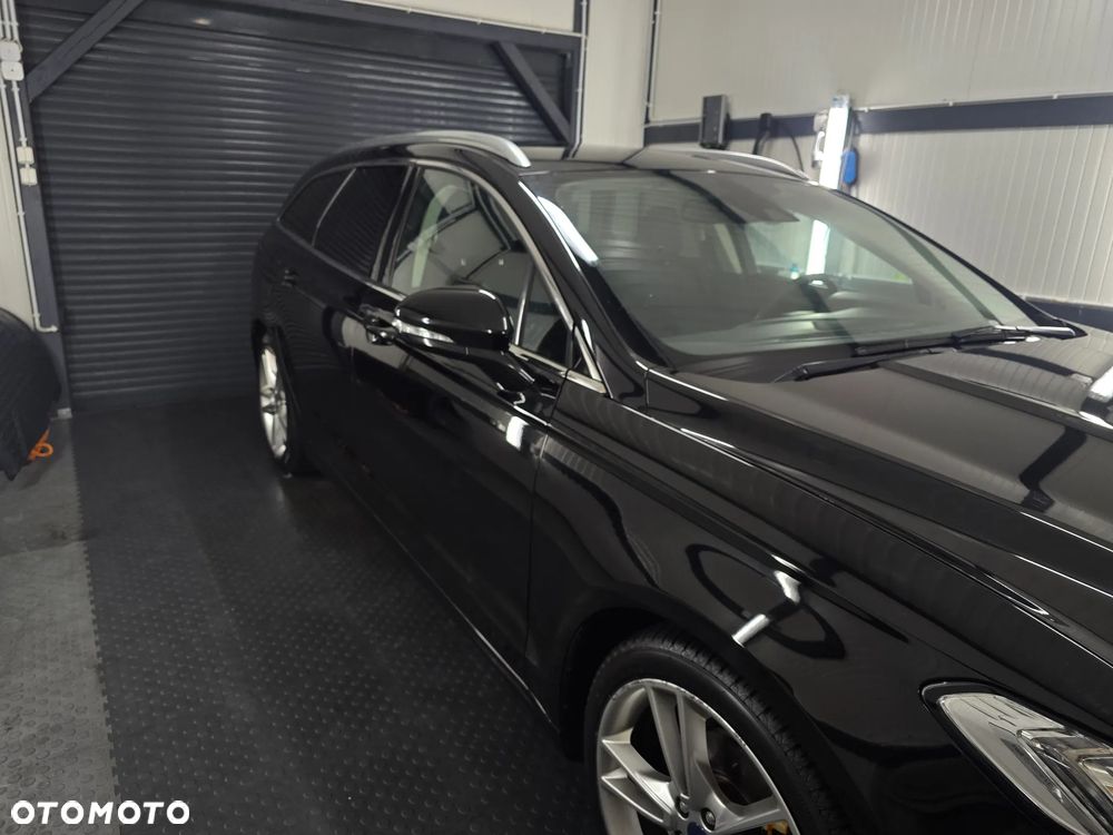 Ford Mondeo - 10