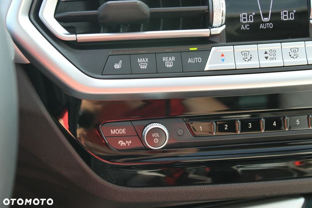 BMW X4 - 32