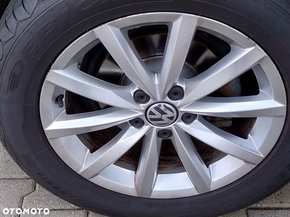 Volkswagen Tiguan - 28
