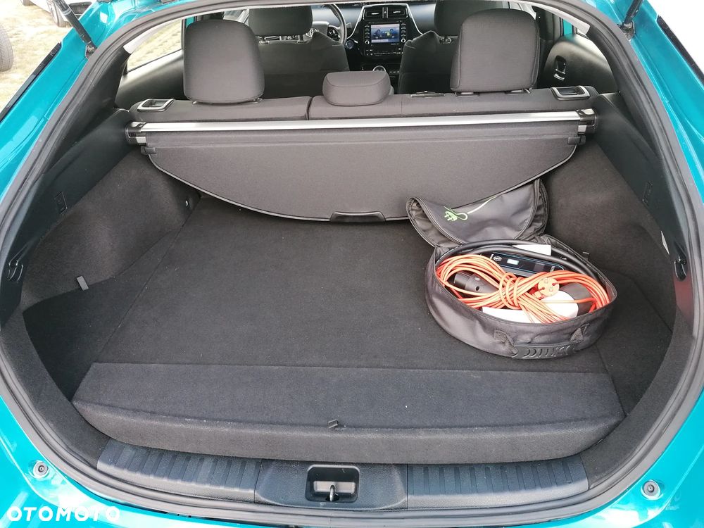 Toyota Prius (Hybrid) Comfort - 19