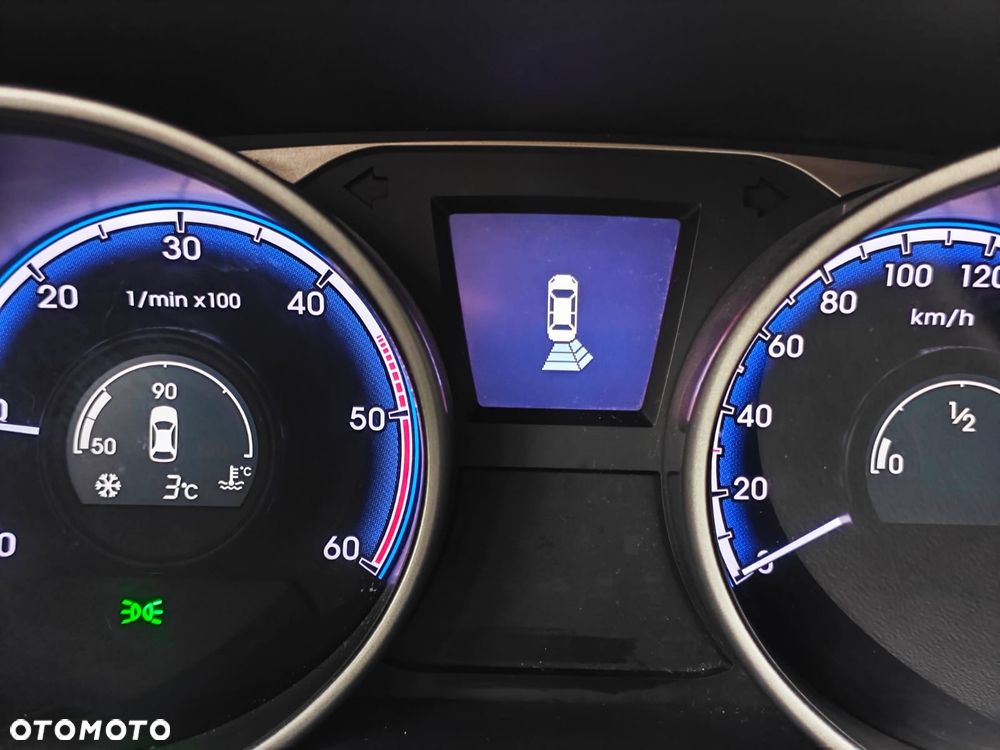 Hyundai ix35 2.0 CRDi 4WD Premium - 38