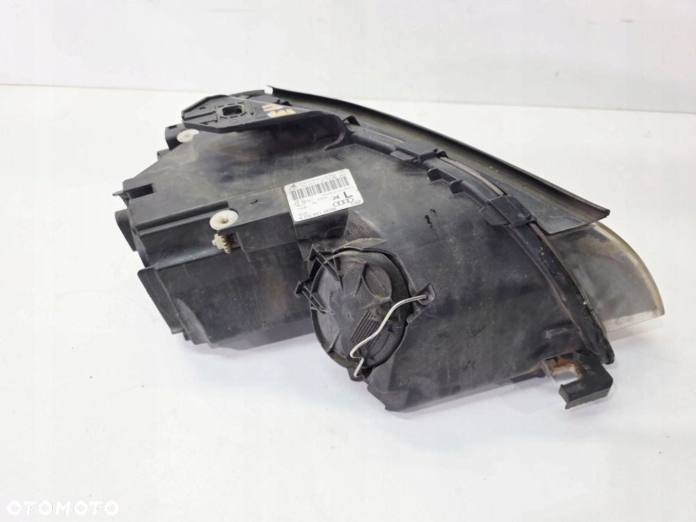 REFLEKTOR LAMPA LEWY PRZÓD EUROPA AUDI A3 8P DUŻY GRILL 8P0941003K 85/25 - 6