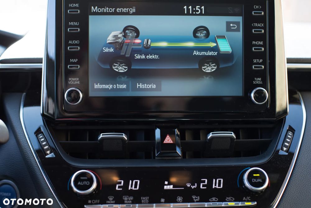 Toyota Corolla 1.8 Hybrid Comfort - 13