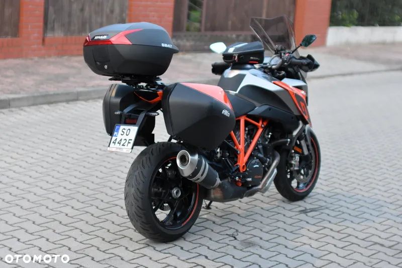 KTM Super Duke - 13