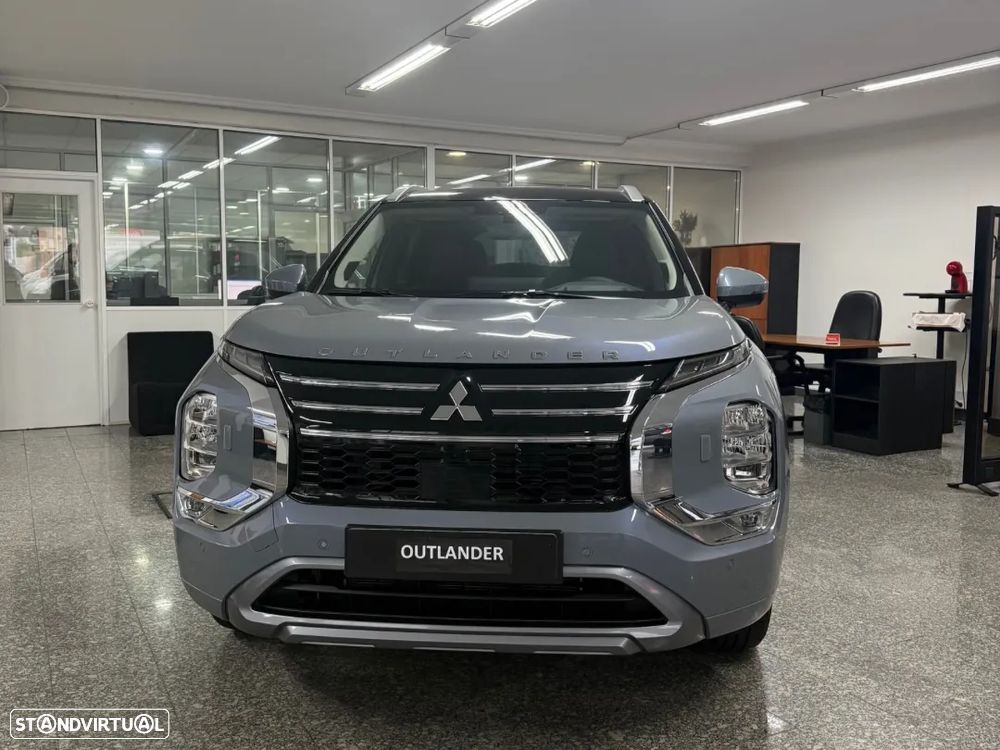 Mitsubishi Outlander 2.4 PHEV Instyle - 4