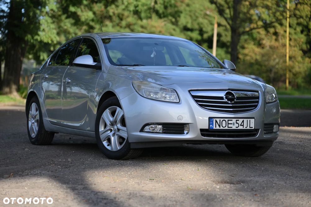 Opel Insignia 1.8 Sport - 4